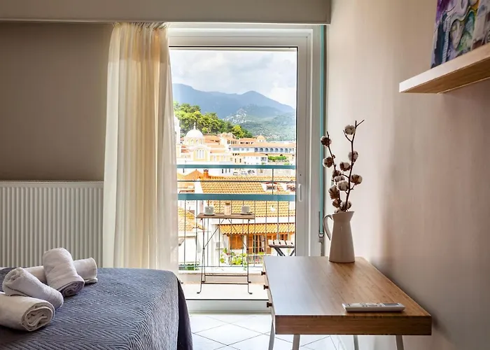 Lejlighed Old - Minimal Urban Retreat