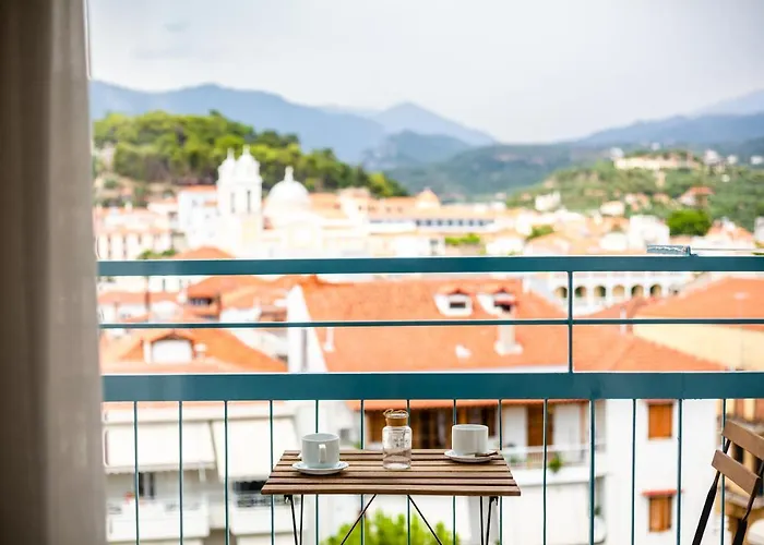 Old - Minimal Urban Retreat Kalamata